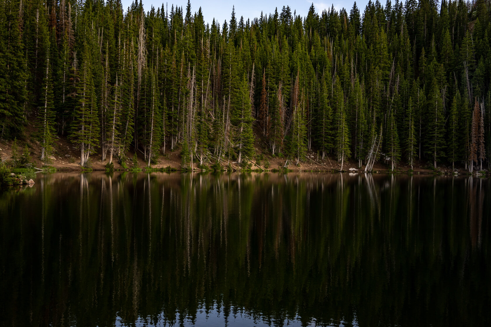 Lake Bloods λίγο πριν το ηλιοβασίλεμα